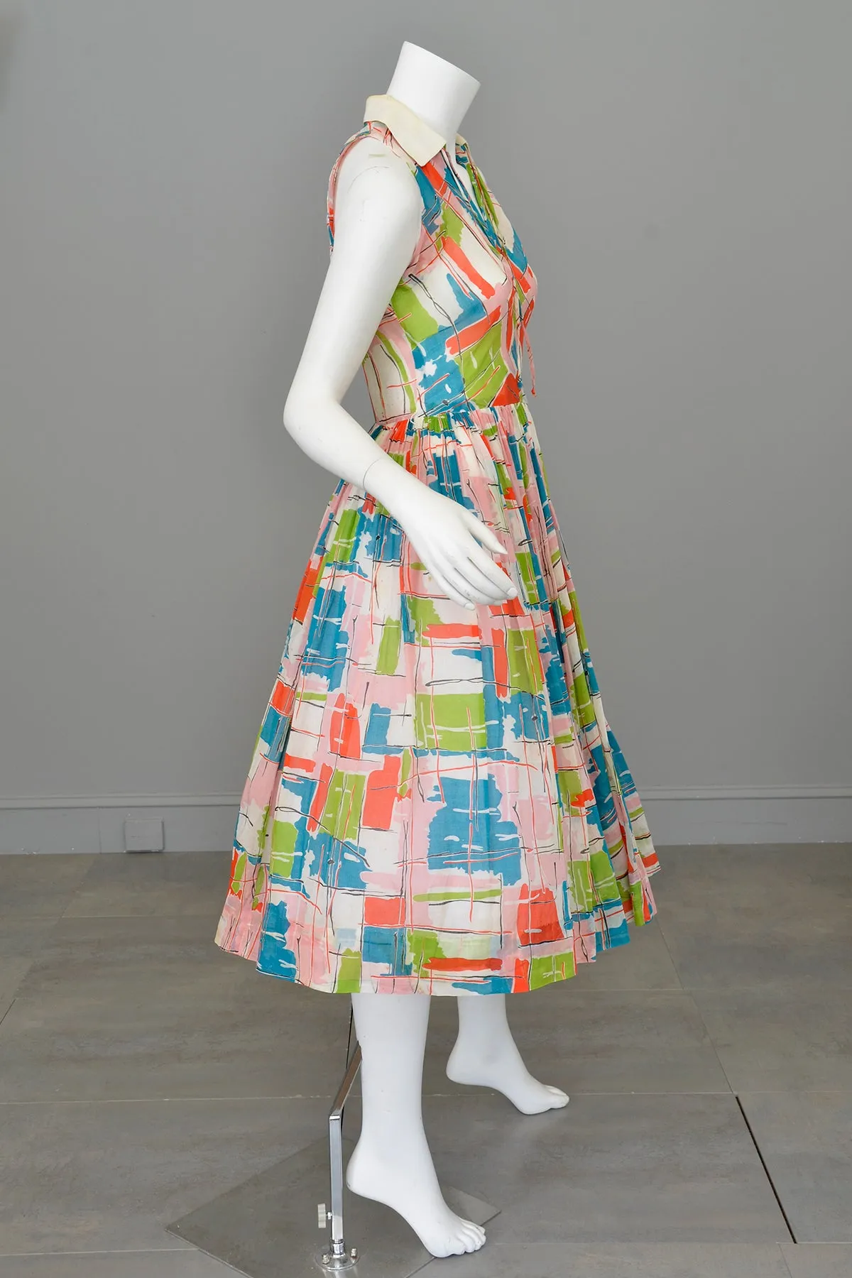 1940s 50s Contemporary Art Print Dress - Restoration piece, needs good cleaning