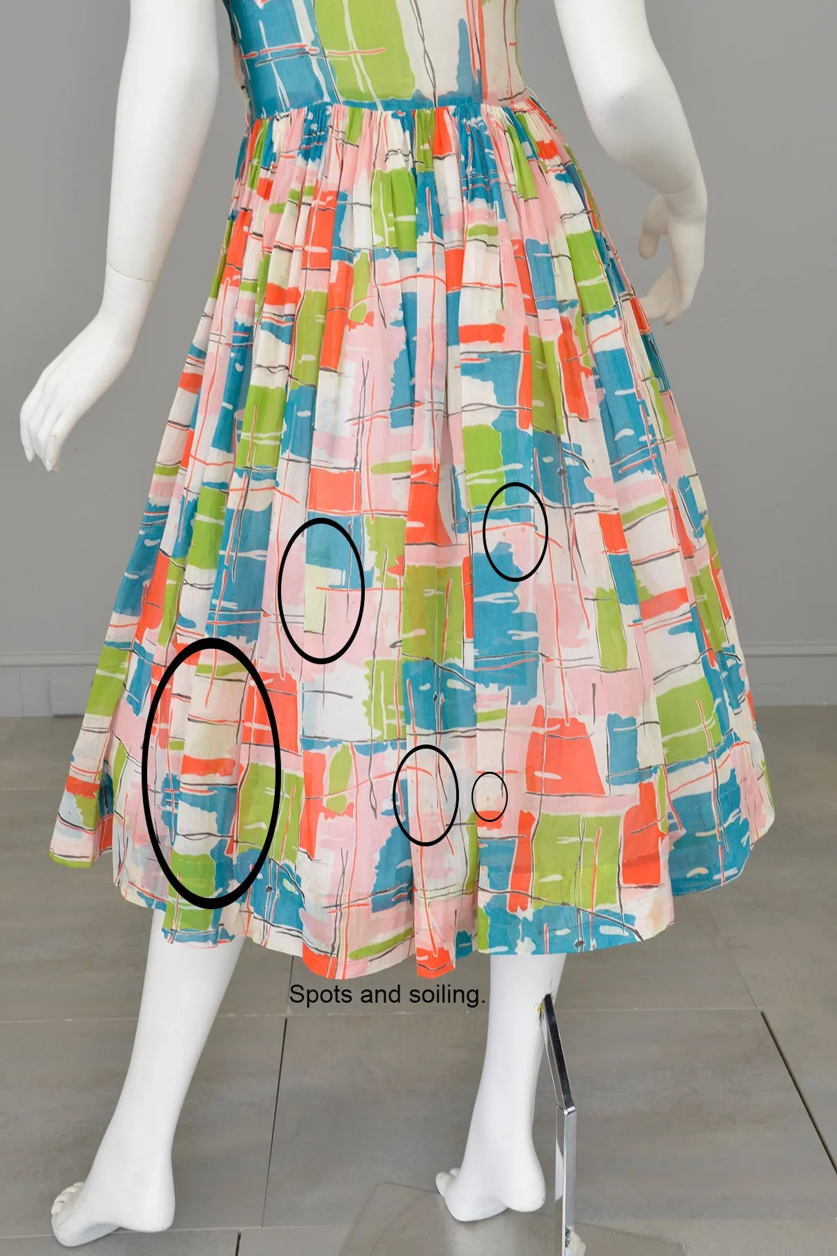 1940s 50s Contemporary Art Print Dress - Restoration piece, needs good cleaning