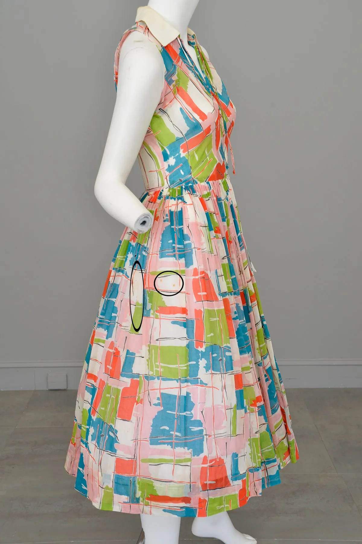 1940s 50s Contemporary Art Print Dress - Restoration piece, needs good cleaning