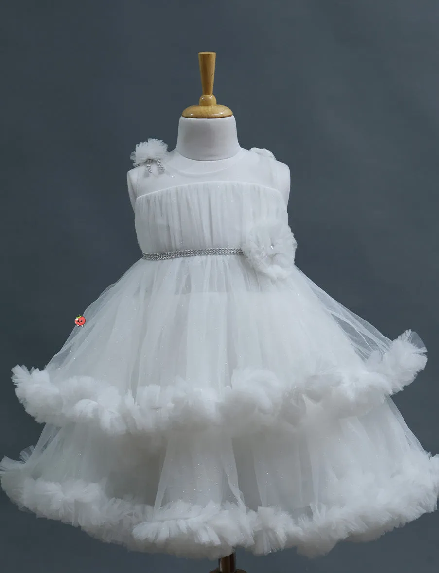 Elegant White Tulle Flower Girl Dress with Fluffy Hemline