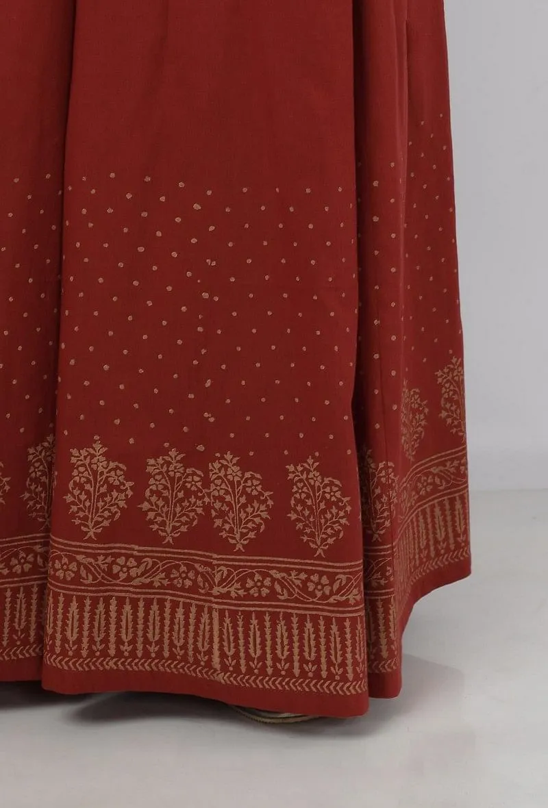 Set of 2: Gerua Maroon Floral Hand-Block Printed Sleeveless Cotton Short Kurta with Printed Cotton Palazzo