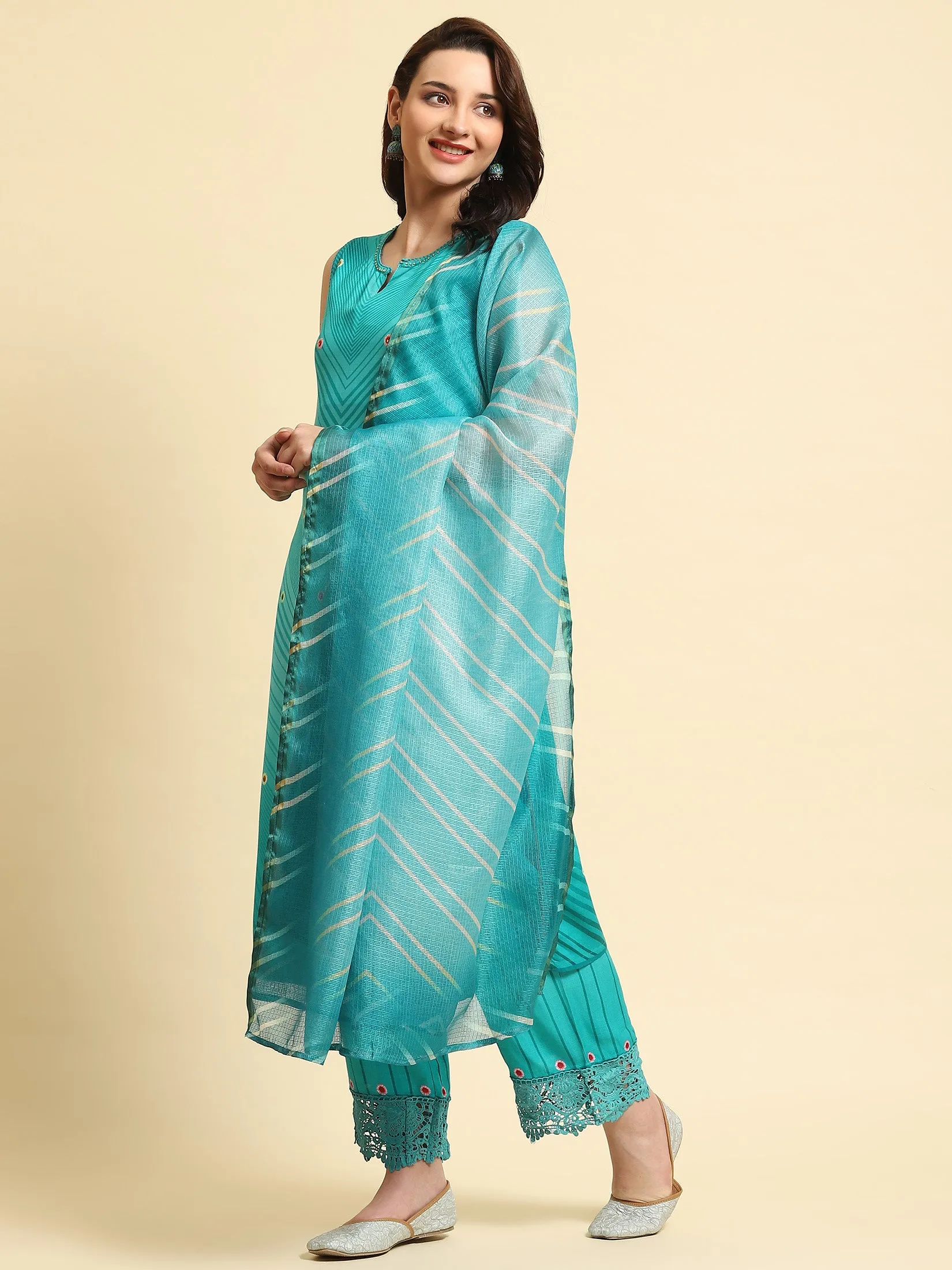 Women Blue Geometric Print Kurta Comfort Pant Dupatta